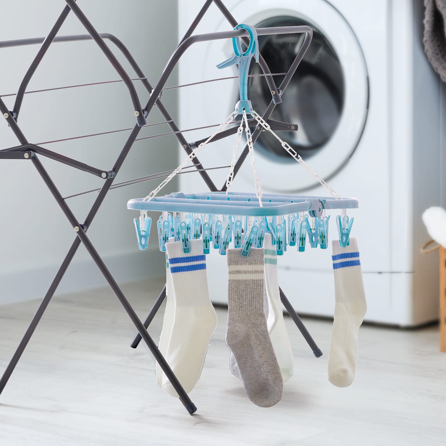 Utility Folding Peg Airer, product image 3